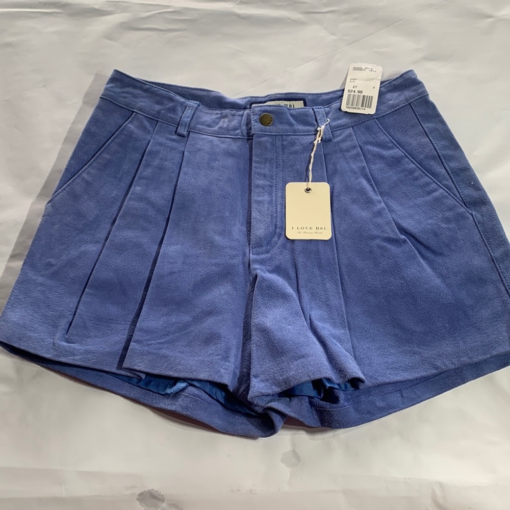 Bleu short I love H 81 An American brand